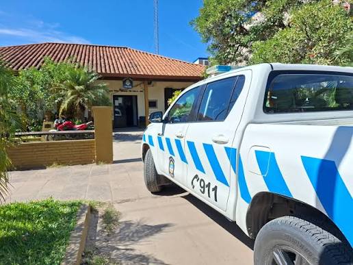 📌CLORINDA 🔷Investigan presunto caso de maltrato infantil: hay dos  detenidos y un niño internado en grave estado 👤El menor fue derivado desde  el Hospital “Dr. Cruz Felipe Arnedo” a La Madre y