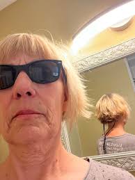 How to achieve a messier hairstyle with more texture and a stacked back?