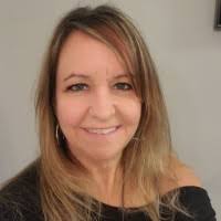 80+ profils pour “Holly Stanley”