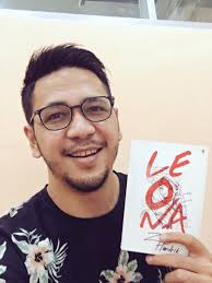 Kutengok rumah yumiko dari jendela apartemen. Zarry Hendrik