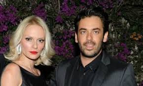 Δεν φαντάζεστε τι έβαλαν τα κορίτσια να κάνουν η ζενεβιέβ και η έλενα χριστοπούλου Elena Xristopoyloy Mononews