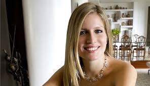 Symphony soloist shares her talent and hunger for music with students