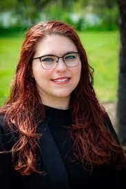 Debra Shaughnessy's Instagram, Twitter & Facebook