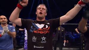 His name can be written as peshta or pesta. Cesky Mma Bojovnik Viktor Pesta Vitezi V Ufc Kb5