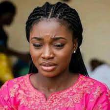 Unexpectedly receiving extra pickles in a food order