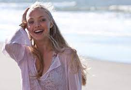 John tyree es un soldado de las fuerzas especiales, atractivo y atento, que durante su período de permiso va a visitar. 15 Dear John By Nicholas Sparks Ideas Dear John Nicholas Sparks Dear
