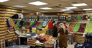 Soruları vatandaşlar tarafından sıkça araştırılmaya başlandı. Firinlar Marketler Bakkallar Acik Mi Sokaga Cikma Yasagi Hafta Sonu Firin Market Bakkallar Kacta Aciliyor Takvim