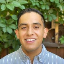 Tito Hernandez's Instagram, Twitter & Facebook