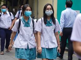 Năm nay, điểm chuẩn vào lớp 10 chuyên anh cao nhất với 27 điểm, tiếp đó là lớp chuyên sinh với mức điểm chuẩn là 26,75. 3xm44lmx 5bkxm