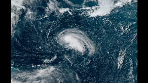 Tropical storm henri was upgraded to a category 1 hurricane on saturday morning and was expected to make landfall on long island or in southern new england on sunday. Wp470 9ysg Hem