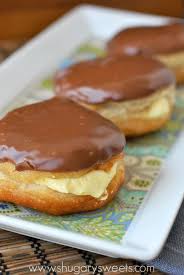 Boston Cream Donuts Easy Fast Delicious With Pillsbury Grands Pudding Mix And Chocolate Ganache Recette Dessert Gateaux Et Desserts Nourriture