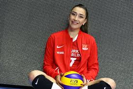 Aug 14, 2015 · hande baladın. Filenin Sultanlari Montreux Volley Masters Turnuvasi Nda Sahne Alacak