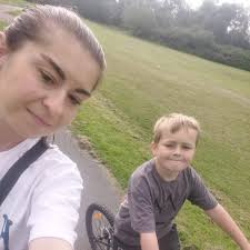 Anyone from EU with lag issues? I get stable 30ms ping in town, but in maps  it jumps all over the place from 30 to 900ms or even 15000 with disconnect.  This