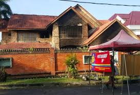 Jenis karangan ini biasanya digunakan untuk mengungkapkan gagasan yang merupakan hasil kegiatan seseorang untuk tujuan menghibur. Rumah Laporan Lawatan Ke Rumah Orang Tua