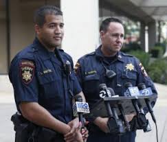 Lance Whitted Left And Erik Rueppel Both Transit Deputies With The San Mateo County Sheriff S Office Talk To Reporters Sunnyvale San Mateo County San Mateo