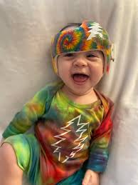 I have been a loyal Shield Babies user for both my babies but unfortunately  this time the whole pck is a waste. The left side stickers donot exist.  Hardly a few cane