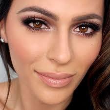 El maquillaje de novia debe reflejar tu personalidad el día de la boda. Maquillaje De Novia Segun El Tono De Tu Piel
