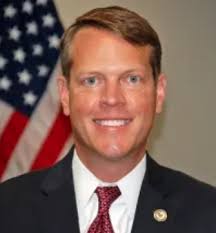 Trump taps 2 Louisiana legal veterans for federal judgeships