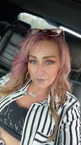 Candy Mays's Instagram, Twitter & Facebook