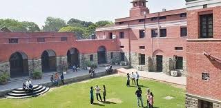 University of delhi is ranked #564 in best global universities. 10 Things Only A Delhi University Student Can Relate To