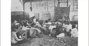 Antrian sedang diunggah, hal ini harusnya berlangsung beberapa saat untuk selesai. Seorang Guru Sedang Mengajar Indonesia Belajar Guru