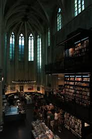 Maastricht Kerk En Boekenwinkel Kerken Boeken Maastricht