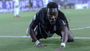 .دوري أبطال آسيا، عقب إقصائه للعميد من الدور ربع النهائي، حيث تعادل الطرفان ذهاباً بدون أهداف، قبل أن يفوز زعيم آسيا بثلاثية مقابل هدف وحيد إياباً. Ø¬ÙˆÙ…ÙŠØ² Ù…ØªØ´ÙˆÙ‚ Ù„Ù„Ø¸Ù‡ÙˆØ± Ù„Ø£ÙˆÙ„ Ù…Ø±Ø© ÙÙŠ Ø¯ÙˆØ±ÙŠ Ø£Ø¨Ø·Ø§Ù„ Ø¢Ø³ÙŠØ§