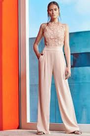 Pin De Balintsara Em Bridalwear Trousers Jumpsuits Macacao Feminino Longo Macacao Feminino Vestido Midi Com Mangas
