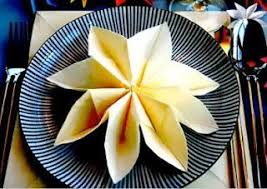 Bird Of Paradise Napkin Fold Meaning Origami Maniacs Origami Jasmine Flower Napkin Napkin Origami Napkin Folding Cloth Napkin Folding