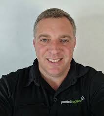 David Macphee's Instagram, Twitter & Facebook