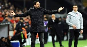 40 yaşındaki teknik direktör, kısa süre içinde yeni kulübüne imzayı atacak. Alanyaspor Un Yeni Teknik Direktoru Belli Oldu Bursa Hakimiyet