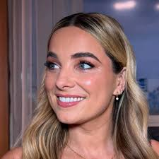 Olivia Wilde looked amazing in new H&M Conscious Collection this week in  New York.