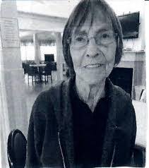 Brandy Darr's Instagram, Twitter & Facebook