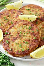 You make salmon patties with just a base of canned salmon, shredded bread (or breadcrumbs or even saltines), chopped onion, and egg to bind it all into patties, and then these salmon. Salmon Patties Love Bakes Good Cakes