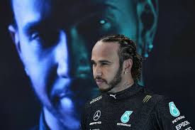 Lewis carl davidson hamilton is a british racing driver who races in formula one for the mercedes amg petronas team. Lewis Hamilton Besorgt Formel 1 Ein Club Fur Milliardarskinder