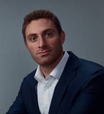 Kevin Badgley's Instagram, Twitter & Facebook