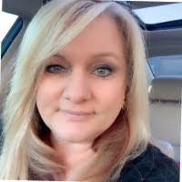 Michelle Stegeman's Instagram, Twitter & Facebook