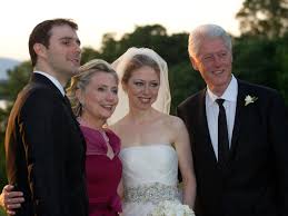 Chelsea clinton and her husband marc mezvinsky were spotted taking their children out in a black car in new york city. Chelsea Clinton Used Clinton Foundation Funds To Help Pay For Wedding Hacked Wikileaks Emails Claim The Independent The Independent