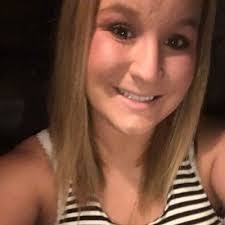 Alyssa Dixon's Instagram, Twitter & Facebook