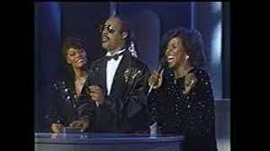 That's what friends are for. Dionne Warwick And Friends That S What Friends Are For 1986 Youtube