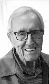 Robert Strebel's Instagram, Twitter & Facebook