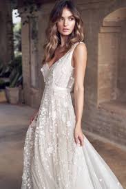 5 Boho Chic Beach Wedding Dress Designers Hawaii Wedding Gown Gallery Item 33 Anna Campbell Wedding Dress Anna Campbell Wedding Backless Wedding Dress
