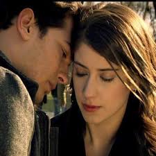 The series stars hazal kaya and cagatay ulusoy and vahide percin. Feriha Female Version By Sundus Jamil