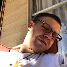 Chris Curlee (@fur_24) • Instagram photos and videos