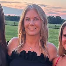 Melissa Marvin (@MelissaMmarvin)