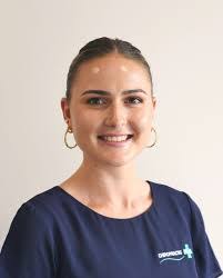 Kara Robb's Instagram, Twitter & Facebook