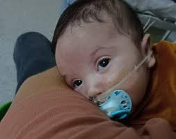 Beltrán, un guerrero en pelea contra una rara enfermedad, necesita ayuda:  "La obra social no responde"