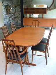 Dining Room Diy Rectangle Teak Dining Table With Teak Slice Dining Table Above Laminate Wood Floo Dining Room Cozy Dining Table Chairs Rustic Dining Room Sets
