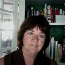 Peggy Peck's Instagram, Twitter & Facebook