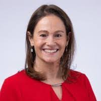 Carrie Mast's Instagram, Twitter & Facebook